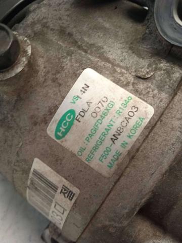 977012H240 HYUNDAI Compresor de aire acondicionado  en stock Gandía