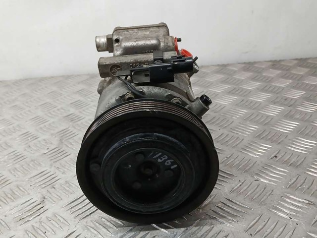 977012H240 HYUNDAI Compresor de aire acondicionado  en stock Gandía