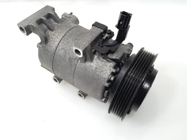 977012K001 HYUNDAI Compresor de aire acondicionado  disponible Ourense