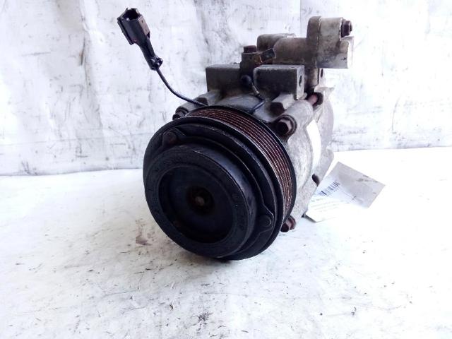 HYUNDAI 977013E350 Compresor de aire acondicionado  disponible Valladolid