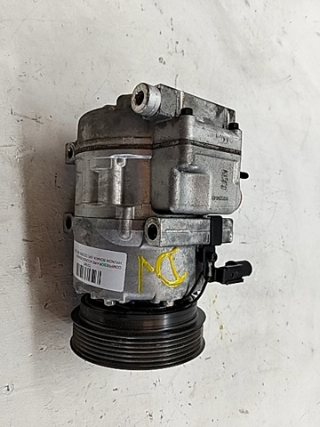 HYUNDAI 977013K720 Compresor de aire acondicionado  en stock Terrassa