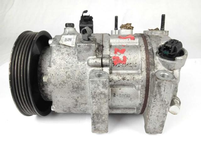HYUNDAI 97701D7100 Compresor de aire acondicionado  en stock Valencia