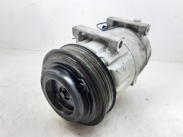 97701G4400 HYUNDAI Compresor de aire acondicionado  comprar en Jaén