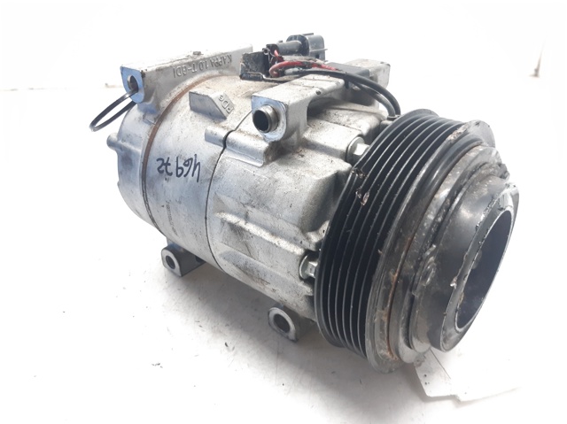 97701G4400 Compresor de aire acondicionado  disponible Utrera