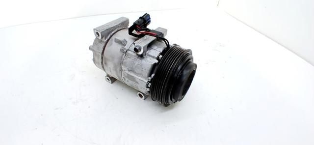 HYUNDAI 97701G4400 Compresor de aire acondicionado  disponible Valladolid