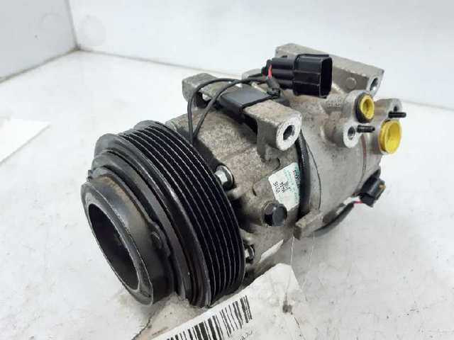 97701G4400 HYUNDAI Compresor de aire acondicionado  disponible Vigo