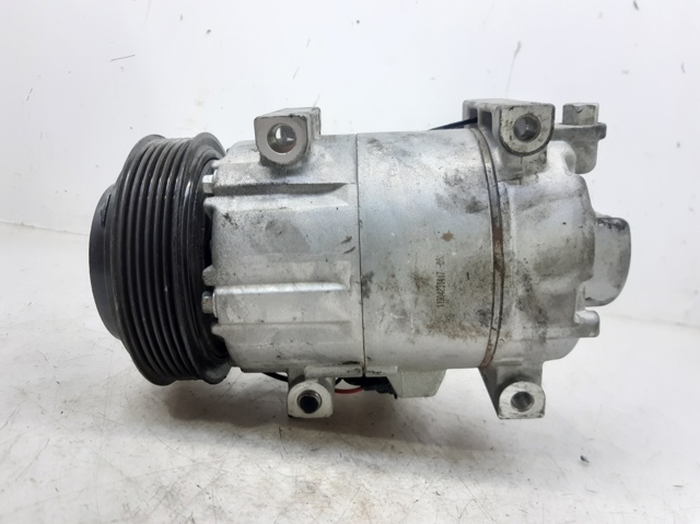 97701G4400 Compresor de aire acondicionado  en stock Sabadell