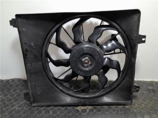 977302B200 Difusor del radiador del aire acondicionado con ventilador y motor  en stock Sabadell