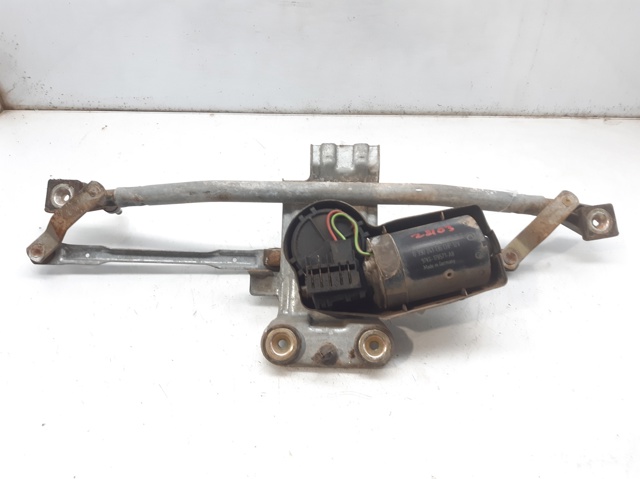 Motor del limpiaparabrisas Ford Ka  (RBT)