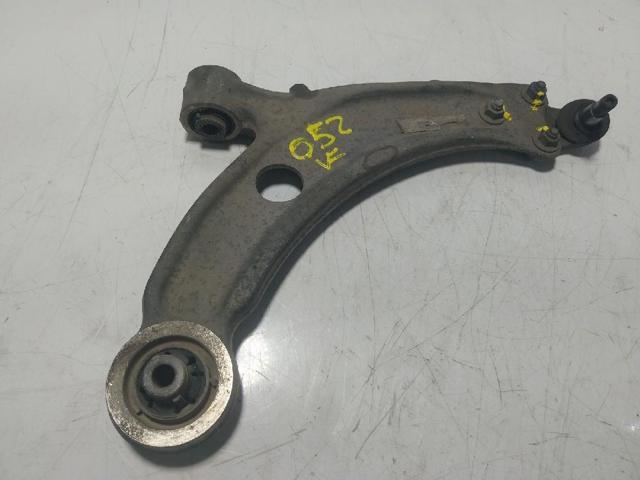 Brazo inferior derecho de la suspensión delantera 9800596580 PEUGEOT