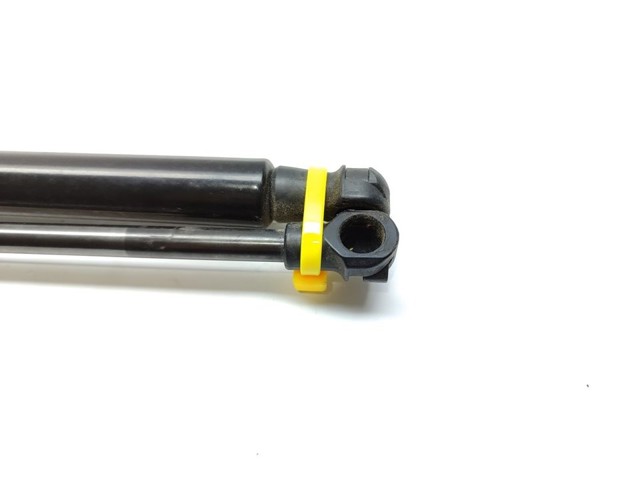 9800805480 PEUGEOT Amortiguador de la tapa del maletero  disponible Vigo