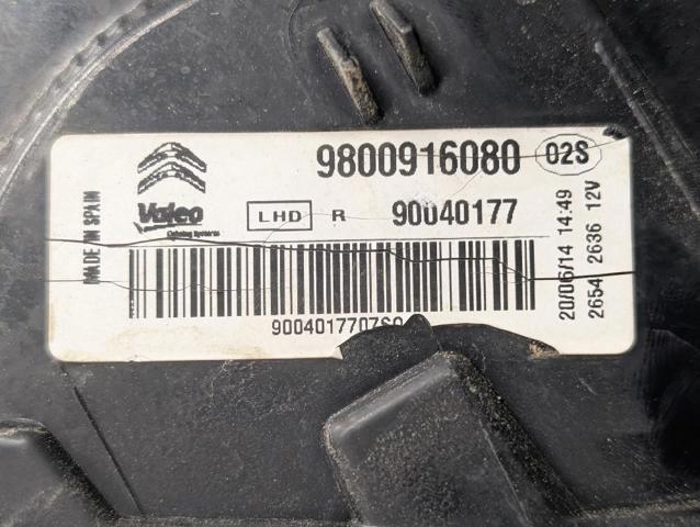 9800916080 Piloto trasero derecho  disponible Málaga