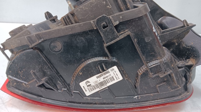 PEUGEOT 9800916080 Piloto trasero derecho comprar Barcelona