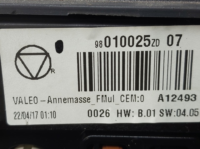 PEUGEOT 98010025ZD Pantalla multifunción  disponible España