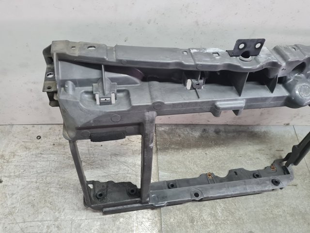 9801492280 Panel de soporte del radiador y montaje de faros  disponible Utrera