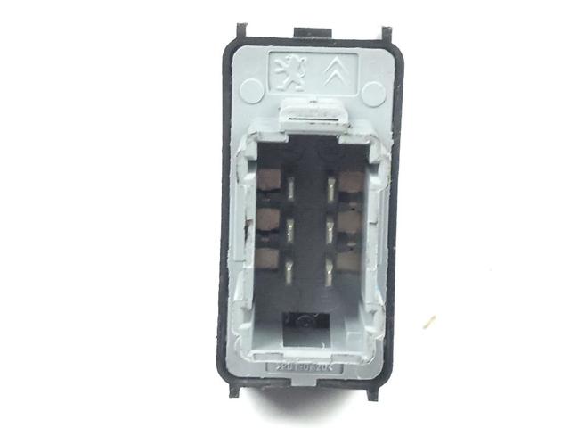 98016307ZD PEUGEOT Botón de elevalunas delantero derecho  en stock Huelva