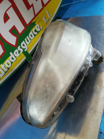 9802221880 Faro izquierdo comprar Almería
