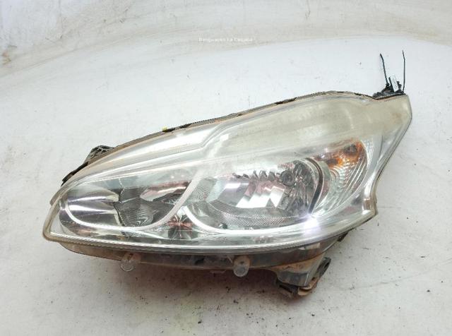 Faro izquierdo Peugeot 208 CA, CC