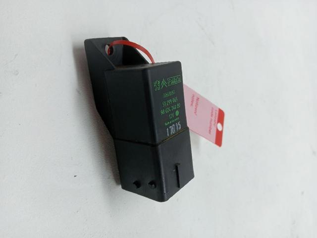 PEUGEOT 9802424080 Relé de los calentadores  en stock Terrassa