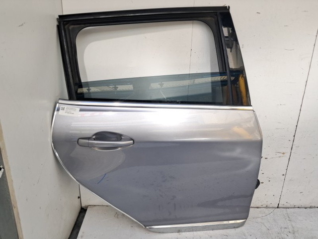 9802969680 PEUGEOT Puerta trasera derecha  disponible Ourense