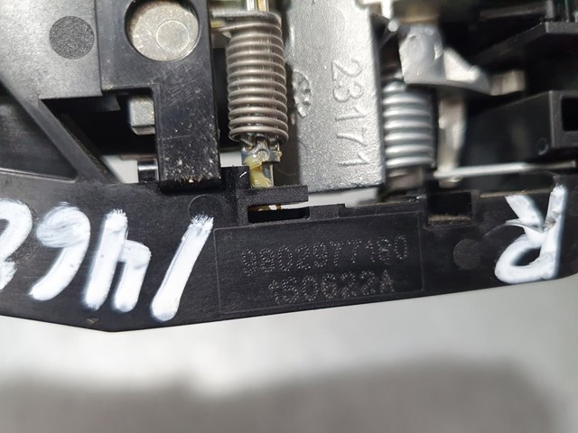 9802977180 PEUGEOT Soporte de manija exterior de puerta trasera derecha comprar Alcalá