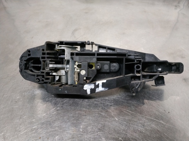 9802977380 PEUGEOT Soporte de manija exterior de puerta trasera izquierda comprar Madrid