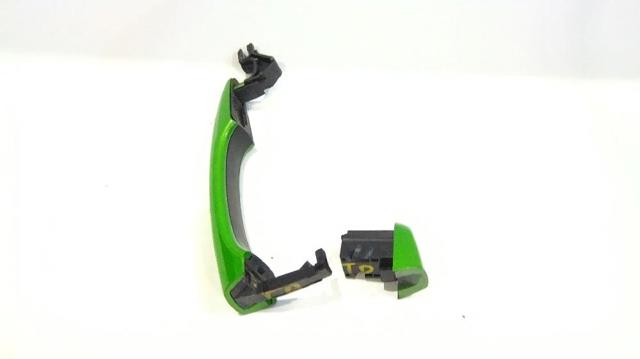 980297821T OPEL Manija exterior derecha de puerta trasera  disponible Ourense