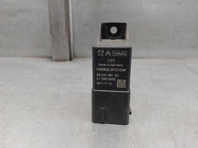 Relé de bujía de precalentamiento Opel CROSSLAND  desde 39,20 €