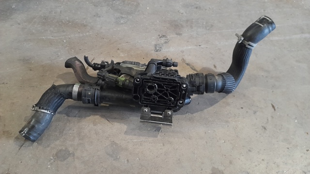 PEUGEOT 9803549480 Caja de termostato comprar Pamplona