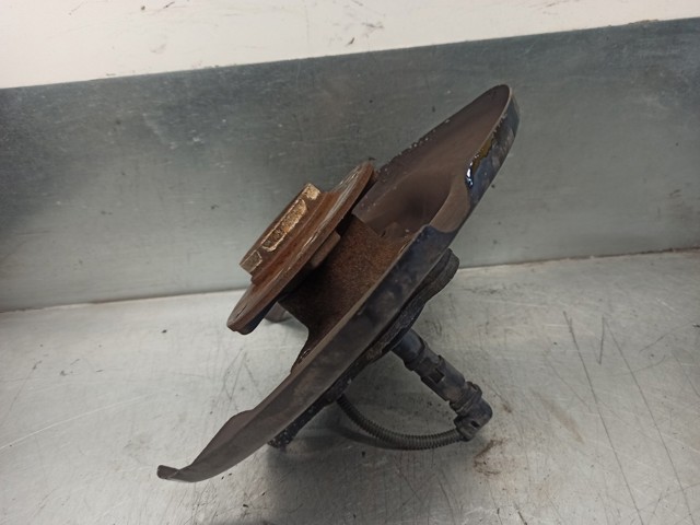 PEUGEOT 9803736180 Cubo trasero  disponible Lugo