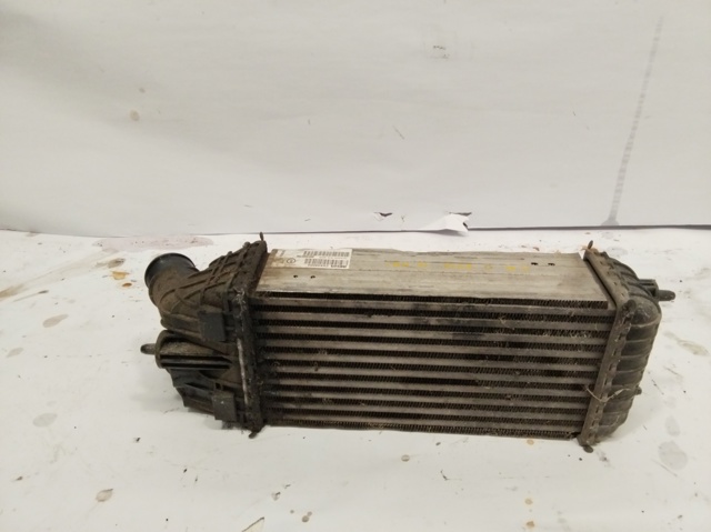 Radiador de aire de admisión Peugeot 208 CA, CC