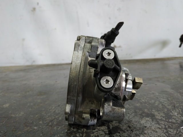 Bomba de vacío Peugeot 208 CA, CC