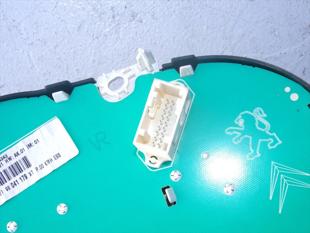 98041179XT Tablero de instrumentos  disponible Málaga