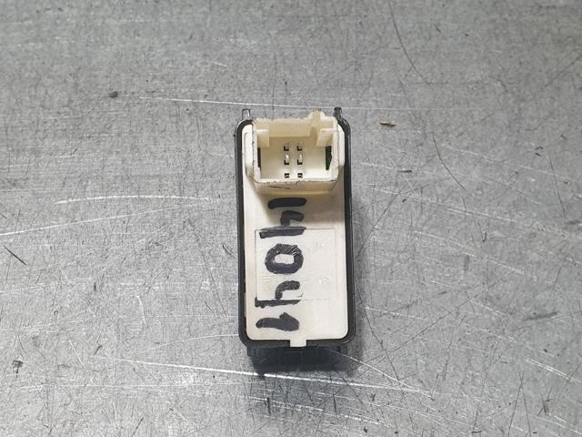 PEUGEOT 98044803ZD Botón de elevalunas delantero derecho comprar Barcelona