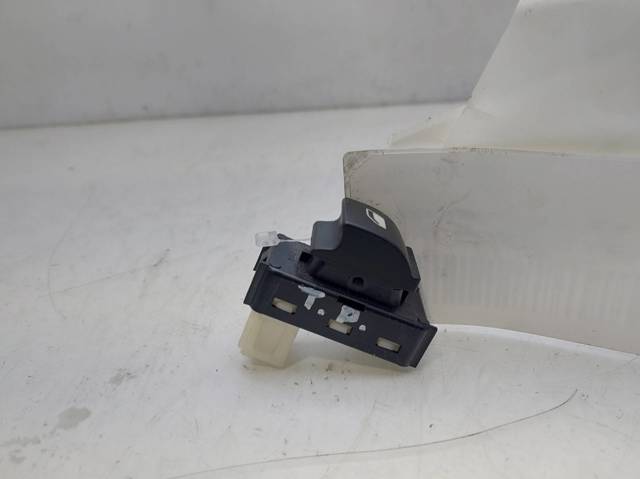 PEUGEOT 98044803ZD Botón de elevalunas delantero derecho comprar Tarragona