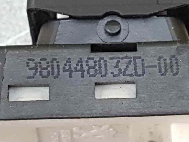 98044803ZD PEUGEOT Botón de encendido del motor del elevalunas delantero derecho  disponible Alicante