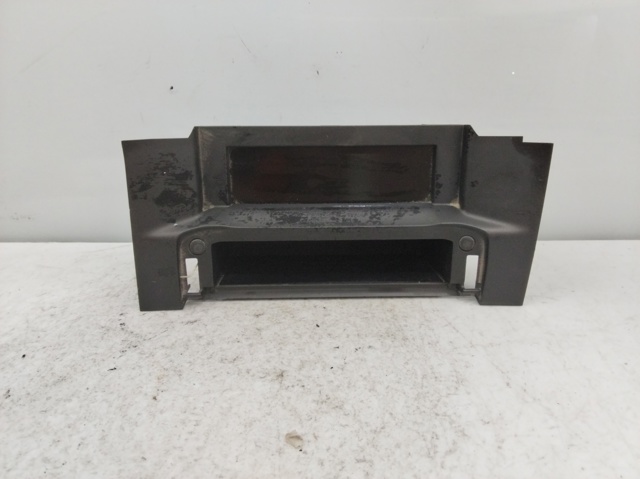Precio del repuesto Display 301  sedán