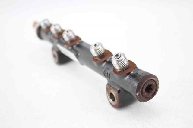 9804776780 Rampa de combustible  comprar en Zaragoza