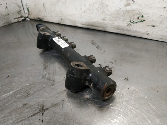 9804776780 PEUGEOT Rampa de combustible  disponible Vigo