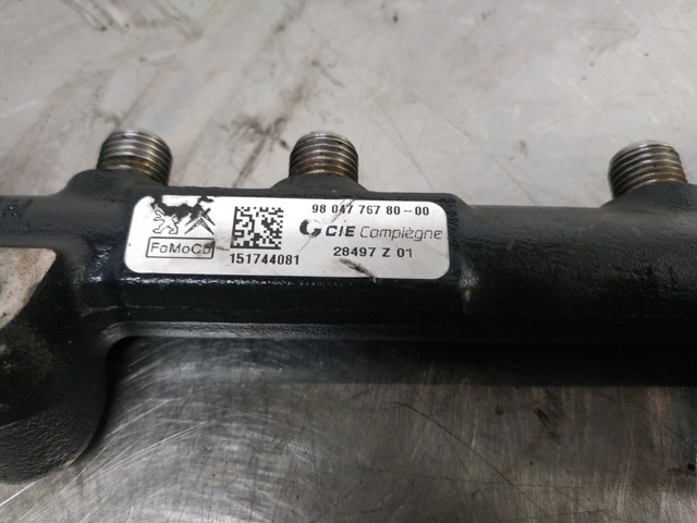 9804776780 PEUGEOT Rampa de combustible comprar Alcalá