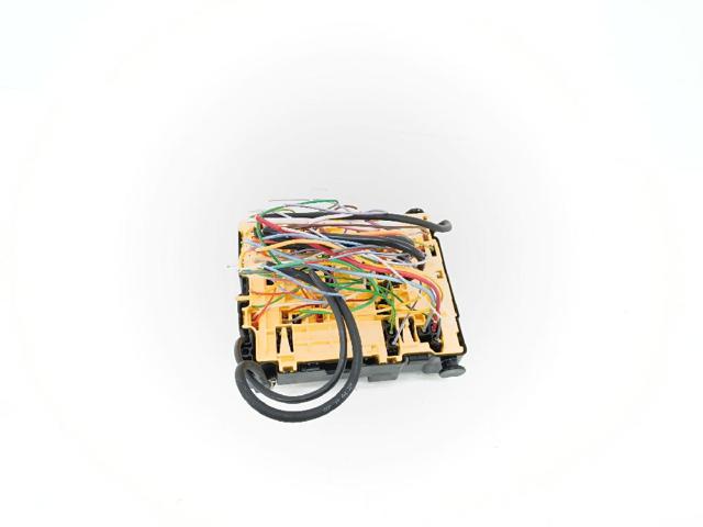 9804848580 PEUGEOT Caja de fusibles  en stock Gandía