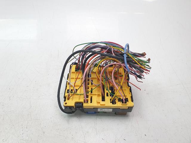 9804848580 PEUGEOT Caja de fusibles  en stock Córdoba