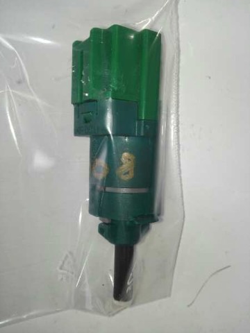 PEUGEOT 9804869480 Interruptor de luz de freno  en stock Terrassa