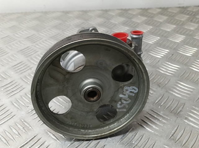 9805820980 Bomba de dirección  en stock Castellón