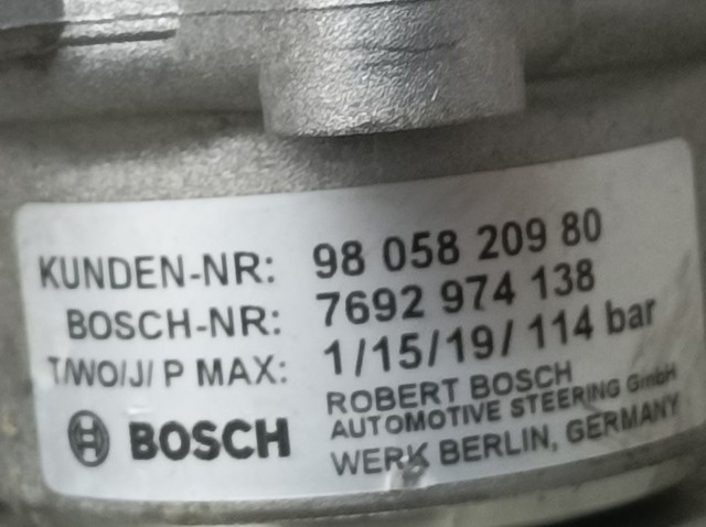 9805820980 Bomba de dirección  en stock Granada