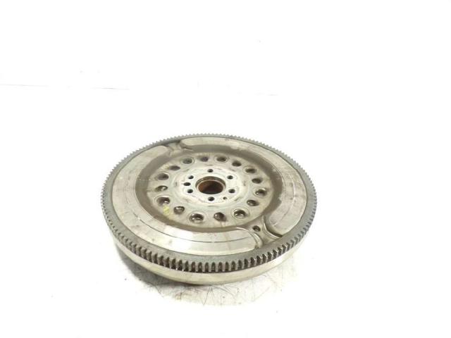 9805958180 Volante de motor  disponible Utrera