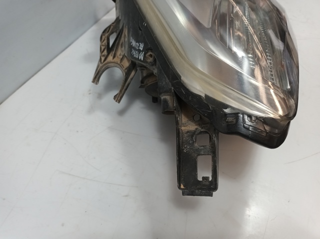 9806306580 PEUGEOT Faro derecho  comprar en Jaén