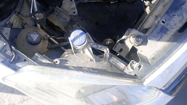 PEUGEOT 9806306580 Faro derecho comprar Pamplona