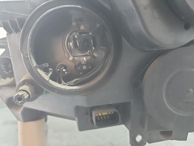 9806306580 Faro derecho  comprar en Pontevedra