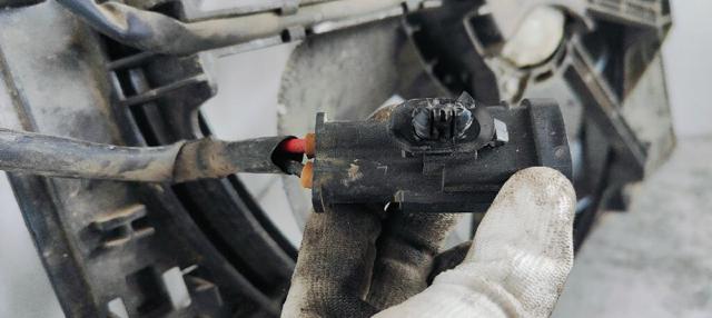 9806313280 PEUGEOT Difusor del radiador de refrigeración con motor y hélice  disponible Alicante